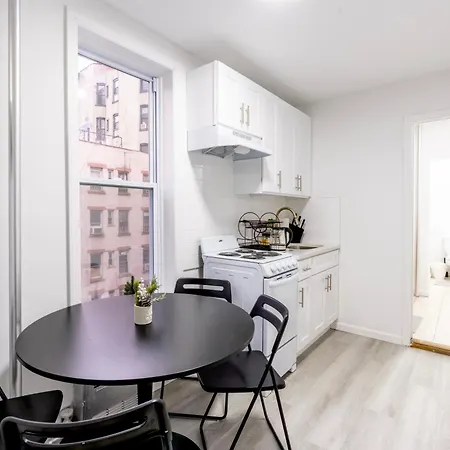 Homelike Suites In The Heart Of China Town New York Exterior photo