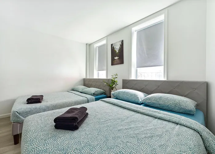Homelike Suites In The Heart Of China Town
